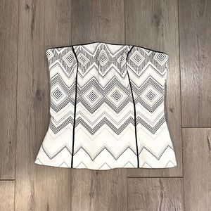 Strapless Bustier top